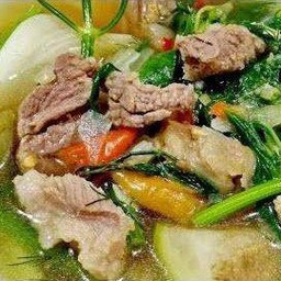 แกงอ่อมหมู