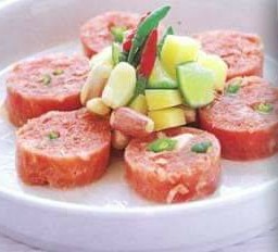 แหนมทรงเครื่อง