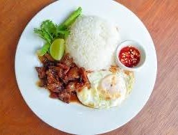 อาหารตามสั่งลูกหมูบ้านกล้วย