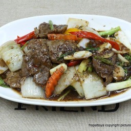 เนื้อผัดพริกไทดำ