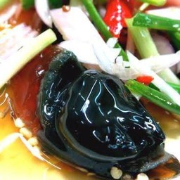 ยำไข่เยี้ยวม้า