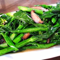 ผัดคะน้าจีน 炒芥蓝菜