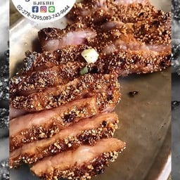 เนื้อคลุกฝุ่น Grilled beef with toasted rice powder