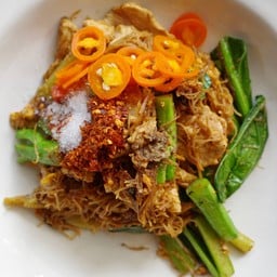 ผัดซีอิ้ว เส้นใหญ่,เส้นหมี่