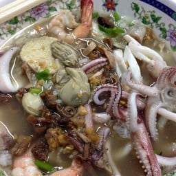 ข้าวต้มทะเล พิเศษ