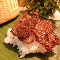 ข้าวเหนียวหมูเจ้ตุ้ย (บางบัวทอง)