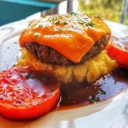 ดรายเอจแองกัส ฮัมบูร์ก สเต๊ก Truffle Oil Hamburg Steak (Burger Steak)