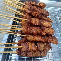 เฮียแก้วเนื้อย่าง(อิ่มเอม)