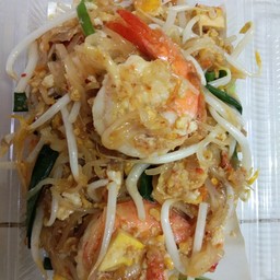 ผัดไทยเจ๊เจี๊ยบเจ้าเก่าบางลำภู