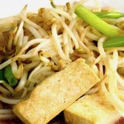 ผัดถั่วงอก