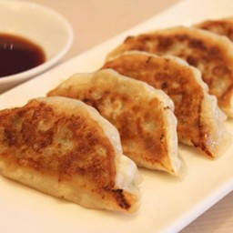 เกี๊ยวซ่า