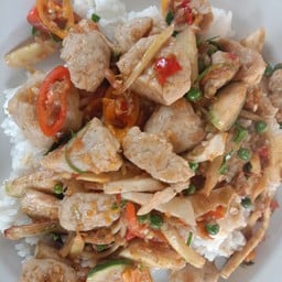 ผัดฉ่าปลาขูด