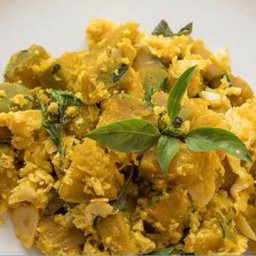 ฟักทองผัดไข่