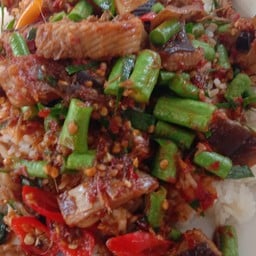 ผัดเผ็ดปลากระเบน