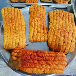 หมูกรอบ ครึ่งโล