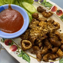 ไส้ตันทอดกระเทียม