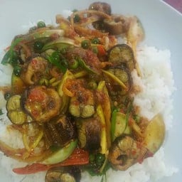 ผัดเผ็ดปลาไหล