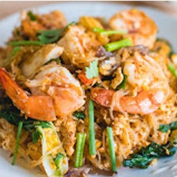 สุกี้แห้ง