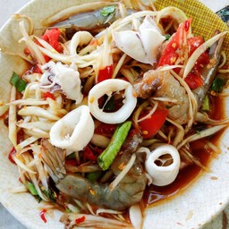 ตำกุ้งสด+ปลาหมึก