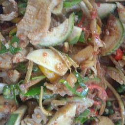 กวางผัดฉ่า