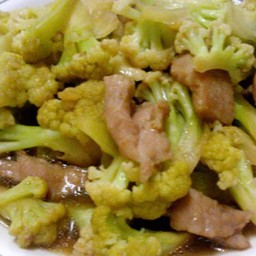 ดอกกะหล่ำผัดหมู