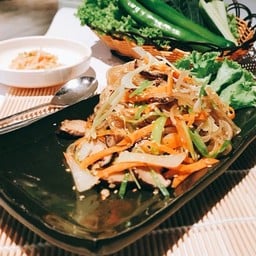 JapChae จับแช ( ผัดวุ้นเส้นเกาหลี )