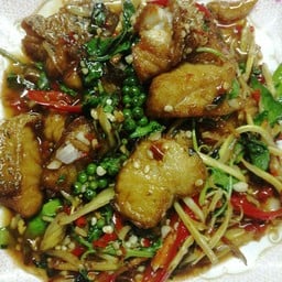 ปลากะพงผัดฉ่า