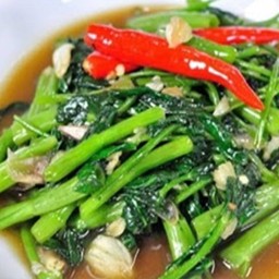 ผัดผักบุ้งไฟแดง