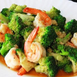 บล็อคโคลีผัดกุ้ง