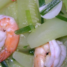 ต้มจืดแตงกวากุ้ง