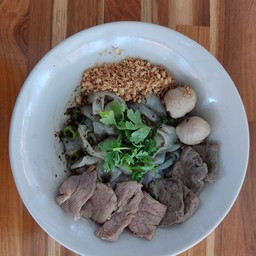 เส้นใหญ่เนื้อ-แห้ง