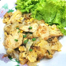 คั่วไก่ ครัวคุณออม