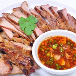 คอหมูย่าง