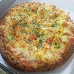 พิซซ่าอร่อยร้อยล้าน by นภัสสร