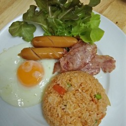 ข้าวผัดอเมริกัน