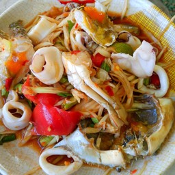 ส้มตำปลาหมึก+ปูม้าสด