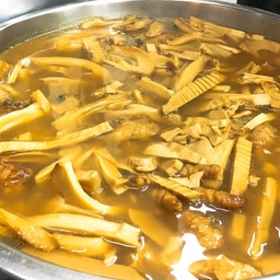 หน่อไม้จีนต้มขาไก่