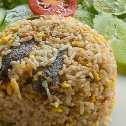 ข้าวผัดปลาทู