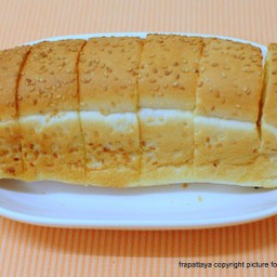 ขนมปังกระเทียม
