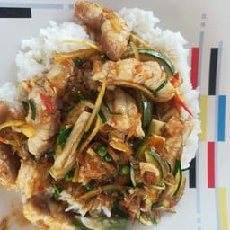 ปลาฉลามผัดฉ่า