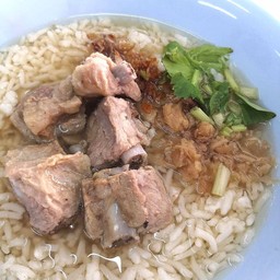 ข้าวต้มซี่โครงหมู
