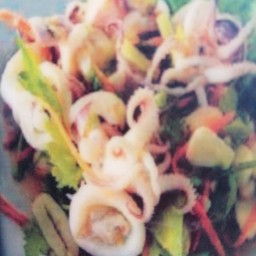 ยำปลาหมึก yummy squid