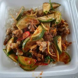 เก้งผัดเผ็ด