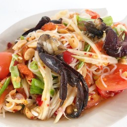Thai Style Papaya Salad With Vermicelli And Salted Crab