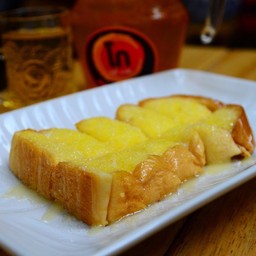 ขนมปังเนย+นม+น้ำตาล