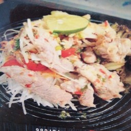 หมูมะนาว yummy pork