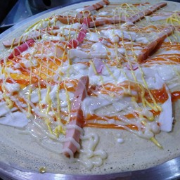 ไข่ ชีส ไส้กรอก ปูอัด