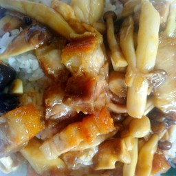 เห็ดรวม+หมูชิ้นผัดน้ำมันหอย