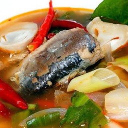 ต้มยำปลากระป๋อง