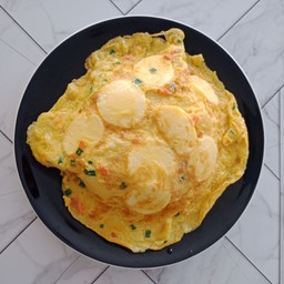 ข้าวไข่เจียวเต้าหู้ไข่